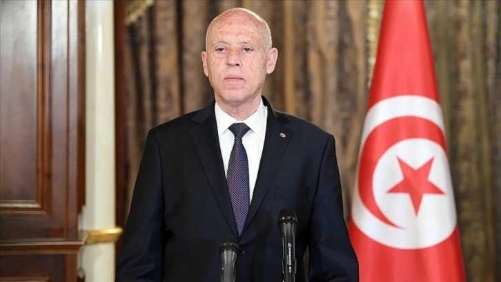 Tunus Cumhurbaşkanı Said, T&uuml;rkiye dahil bir&ccedil;ok &uuml;lkeye b&uuml;y&uuml;kel&ccedil;i atadı