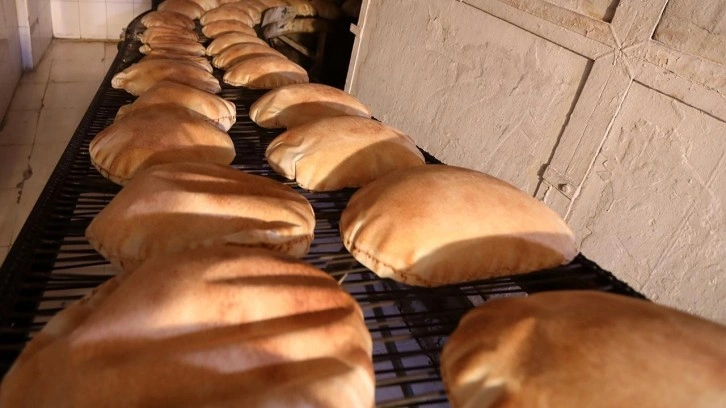 Tunus'ta yaklaşık 1500 fırın yarından itibaren ekmek &uuml;retimini durduracak