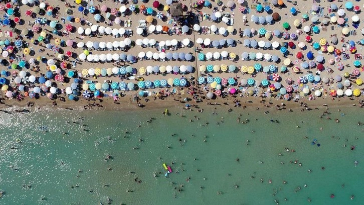Turistlerden Türkiye'ye rekor