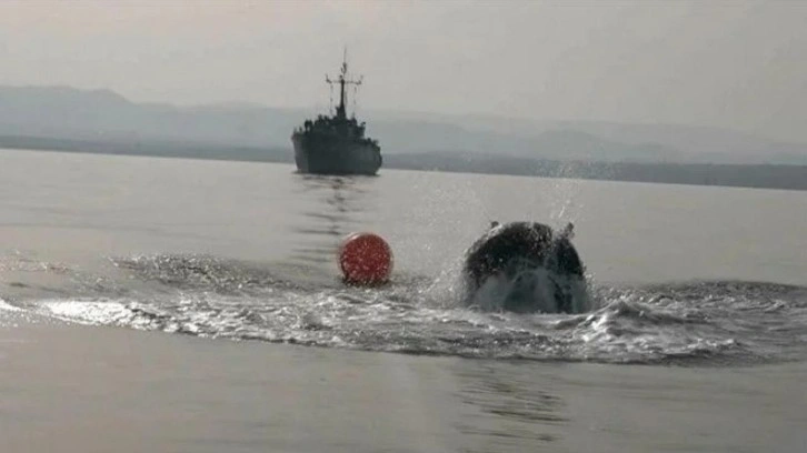 T&uuml;rk bayraklı gemi Karadeniz'de mayına &ccedil;arptı