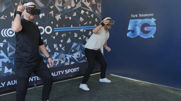 Türk Telekom, gençlik markası Selfy ile 7 farklı üniversitede ilk 5G deneyimini sundu