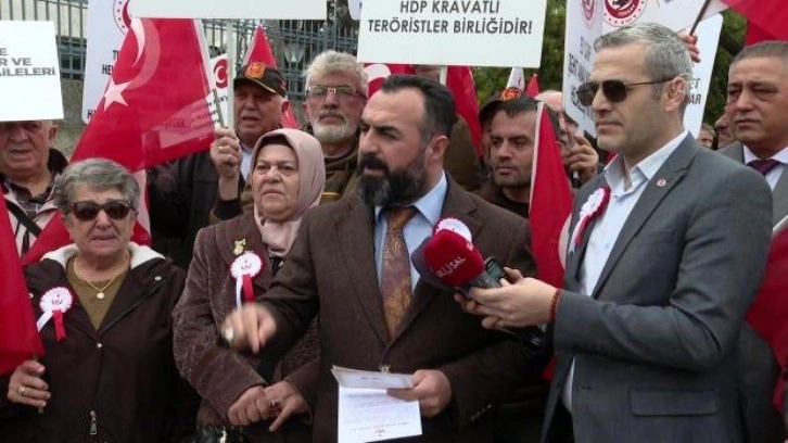 T&uuml;rkiye Gaziler ve Şehit Aileleri Vakfından Kılı&ccedil;daroğlu'nun HDP ile g&ouml;r&uuml;şmesine tepki