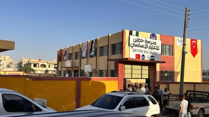 Türkiye, Suriye’de Esed’in hapishaneye çevirdiği binayı yeniden eğitime kazandırdı