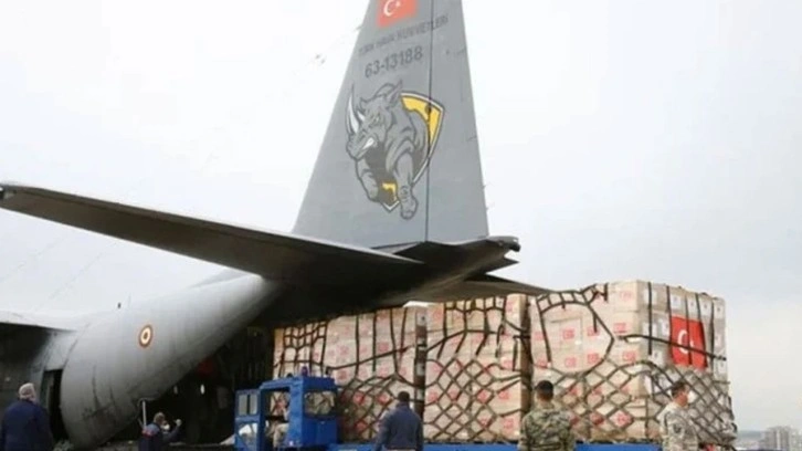 T&uuml;rkiye'nin Gazze'ye g&ouml;nderdiği tıbbi malzemeler Filistin'de