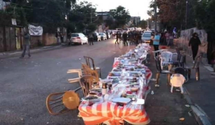 T&uuml;rkiye'nin K&uuml;d&uuml;s Başkonsolosluğu Filistinlilerle iftarda buluştu