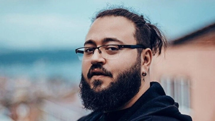 Twitter'da ses odasında İslam d&uuml;şmanlığı: K&uuml;&ccedil;&uuml;k &ccedil;ocuğa haddi aşan hareketler!