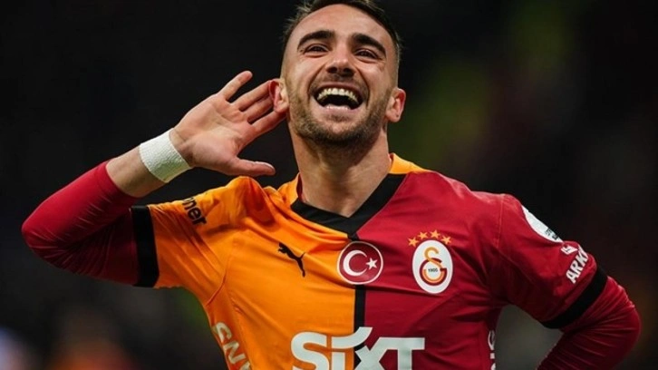UEFA'dan Galatasaraylı yıldıza büyük ödül! Sezonun en iyi...