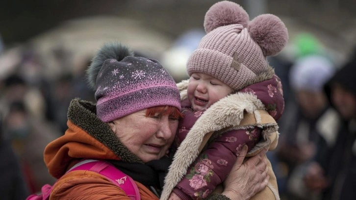 Ukrayna-Rusya savaşı: Y&uuml;zlerce &ccedil;ocuk &ouml;ld&uuml; ve yaralandı