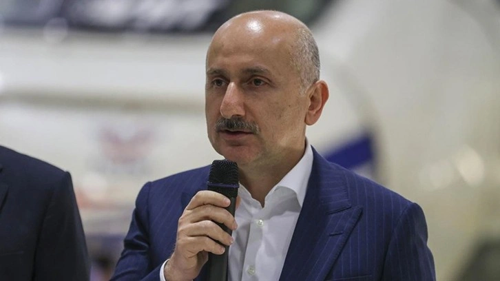 Ulaştırma Bakanı Adil Karaismailoğlu a&ccedil;ıkladı: İstanbul'a başkan adayı olacak mı?