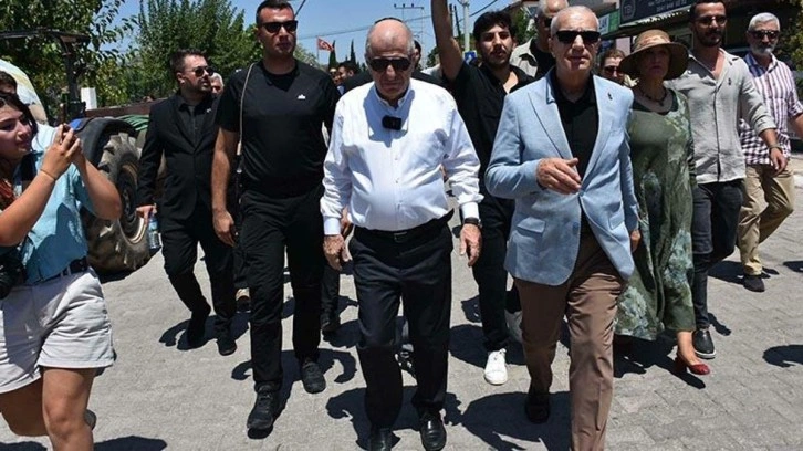 Ümit Özdağ: 30 tane silahı yakmakla, terör sonra ermez
