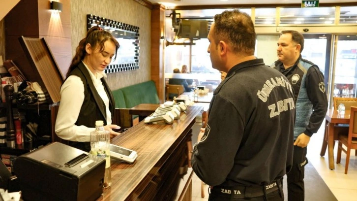 Ümraniye Belediyesi ekipleri sahada! Denetimler hız kesmiyor