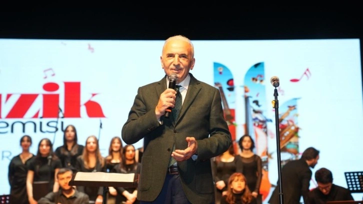 Ümraniye Belediyesi Müzik Akademisi’nden yüzde yüz başarı