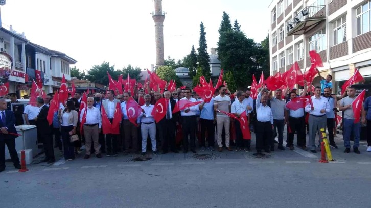 Uşak'ta 15 Temmuz Demokrasi ve Milli Birlik g&uuml;n&uuml; &ccedil;eşitli etkinliklerle kutlandı