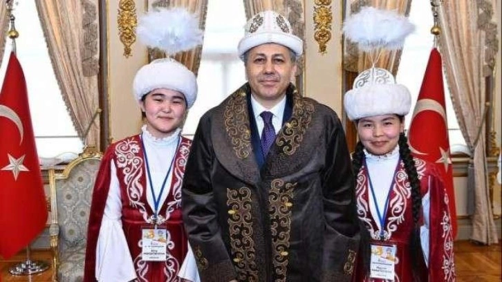 Vali Yerlikaya, 9 &uuml;lkenin &ccedil;ocuklarını ağırladı