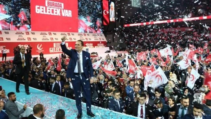 Yeniden Refah Partisi 2'nci Olağan B&uuml;y&uuml;k Kongresi&rsquo;ni yapıyor