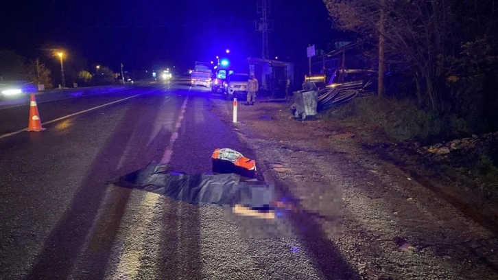 Yolun karşısına ge&ccedil;mek isterken tır &ccedil;arptı