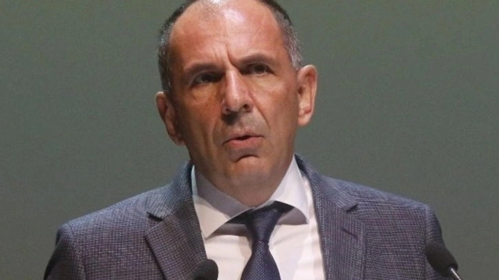 Yunan bakan T&uuml;rkiye'ye geliyor