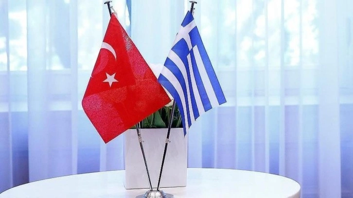Yunanistan Dışişleri Bakanı'nın T&uuml;rkiye'ye ziyareti &uuml;lke basınında: Ka&ccedil;ırılmaz fırsat