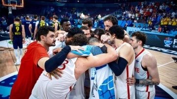 12 Dev Adam yarı final için parkede! Polonya maçına saatler kaldı