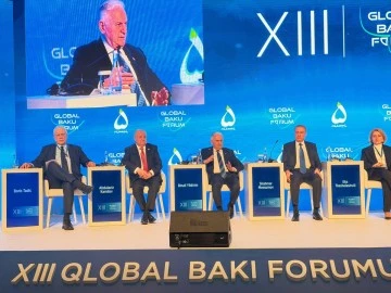 13. K&uuml;resel Bak&uuml; Forumu&rsquo;nda Binali Yıldırım&rsquo;dan Orta Koridor Vurgusu