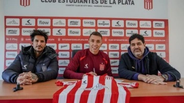 14 yılın ardından: Fernando Muslera yeni takımının formasını giydi