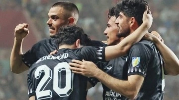 2 hafta kala bitirdiler! Tarihinde ilk kez şampiyon oldu