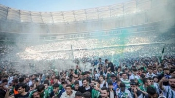 24 bin bilet satıldı: Süper Lig'in iki efsanesi yanan ormanlar için sahada