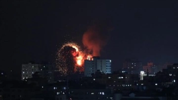 24 saatte 118 katliam! İsrail Gazze’de kana doymuyor!