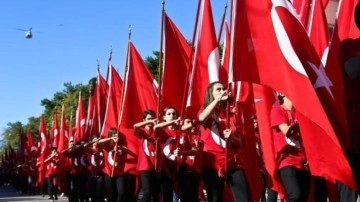 28 Ekim yarım g&uuml;n m&uuml;, okullar tatil mi? 29 Ekim resmi tatil mi, hangi g&uuml;ne denk geliyor?