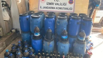 4 adrese sahte içki operasyonu: Bir tondan fazla ele geçirildi