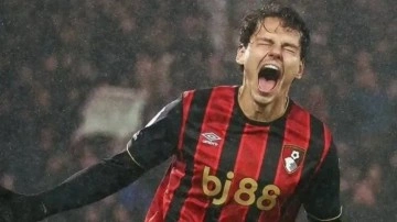 9.5 ay sonra çıktığı ilk maçta '45 saniyede' gol atmıştı! Enes Ünal İngiltere'yi sall