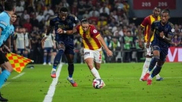 90+5'te penaltı kaçtı! Fenerbahçe İzmir'de takıldı
