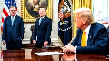 ABD basını bombayı patlattı! Trump, en yakın ismin üzerini çizdi! Görevden ayrılıyor
