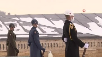 ABD'nin yeni B&uuml;y&uuml;kel&ccedil;isi Flake'den Anıtkabir'e ziyaret