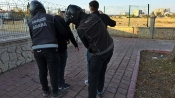 Adana'da uyuşturucu kullanan 20 kişi gözaltına alındı