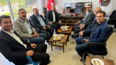 Hüda Par’dan muhtarlara ziyaret