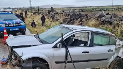 Şarampole devrilen otomobilin sürücüsü öldü