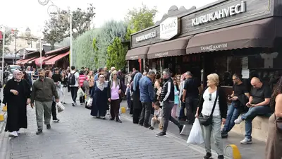 Tarihi Tahmis Kahvehanesi’nde menengiç kahvesi için yoğun ilgi