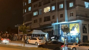 Aidat ödemesi isteyen apartman yöneticisini bıçakla öldürdü