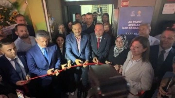 AK Parti Avcılar'da yeni ilçe binasını açtı