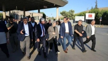 AK Parti heyetinden m&uuml;ltecilerle ilgili Suriye'de inceleme