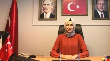 AK Parti İBB Meclis &Uuml;yesi Amine Kaba, nedenlerini tek tek sıralayıp partisinden istifa etti