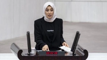 AK Parti milletvekili R&uuml;meysa Kadak'tan 'taciz' şikayeti: Korkuyorum
