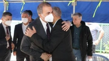 AK Parti S&ouml;zc&uuml;s&uuml; &Ccedil;elik, şehit teğmen Akdeniz'in ailesini ziyaret etti