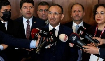 AK Partili Bozdağ'dan Fazıl Say'a tepki: CHP borazanlığı ile g&uuml;ndem oluyor