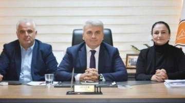 AK Partili Canbey&rsquo;den Ayvalık&rsquo;a doğal gaz ve 300 toplu konut m&uuml;jdesi
