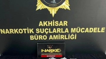 Akhisar'da uyuşturucu operasyonu: 2 tutuklama