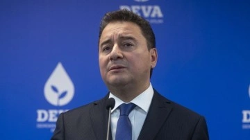 Ali Babacan partisinin 'Y&uuml;ksek&ouml;ğretim Eylem Planı'nı a&ccedil;ıkladı Y&Ouml;K kapatılacak