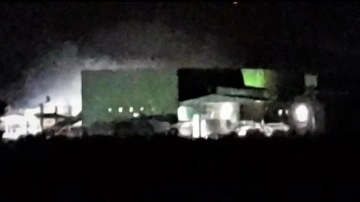 Aliağa'da k&acirc;ğıt fabrikasında korkutan yangın