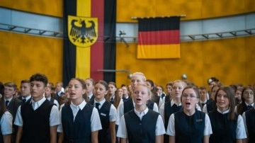 Almanya'da, Alman Milli Marşı zorunlu olsun talebi!